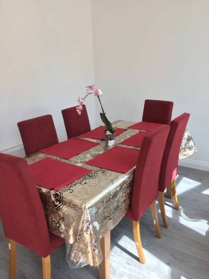 Rushden Vacation Home Hendon Ngoại thất bức ảnh